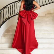 Load image into Gallery viewer, Red bow
