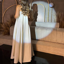 Load image into Gallery viewer, Princess
